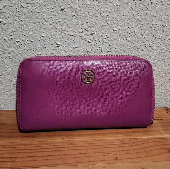 Tory Burch Wallet